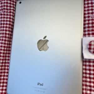IPAD Bundle